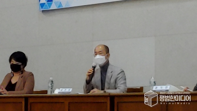 공진성 교수가 발언을 하고 있다. <사진=윤동욱 기자>