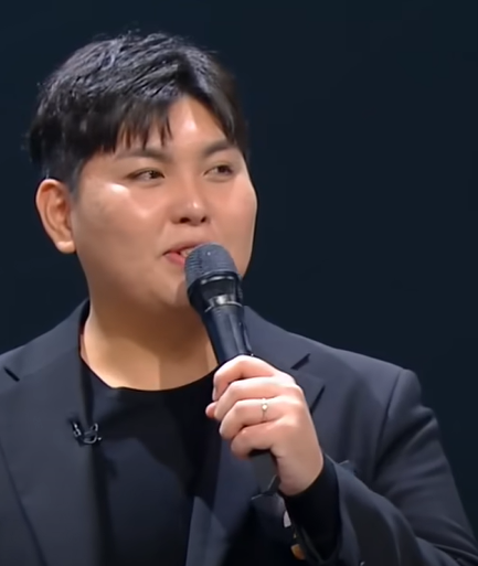 가수 한동근 씨의 모습. <사진='JTBC' 캡처>