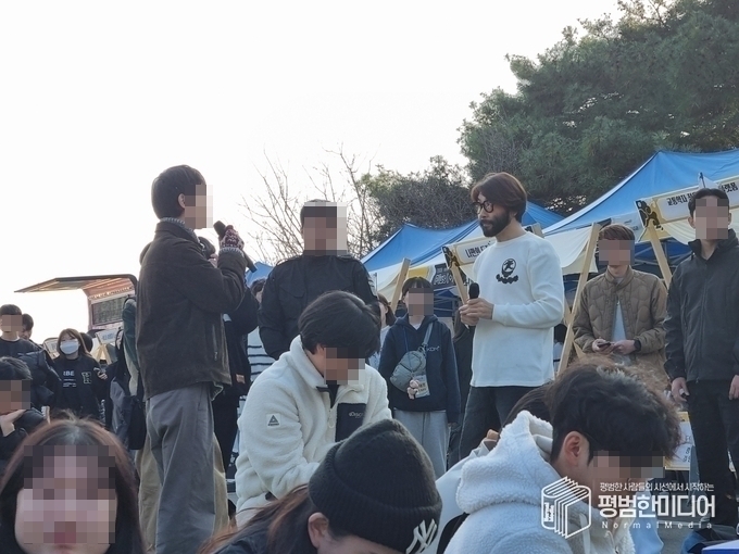 노씨가 청중과 질의응답을 하고 있는 모습. <사진=박효영 기자>