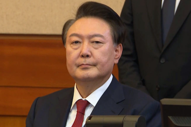 아무리 봐주려고 해도 봐줄 수 없는 ‘윤석열의 계엄’